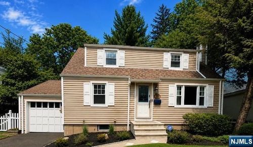 59 Delmar Ave, Cresskill, NJ, 07626-1501 | Card Image