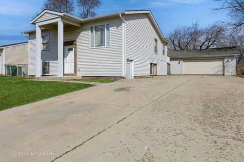 204 Healy Ave, Romeoville, IL, 60446-1730 | Card Image