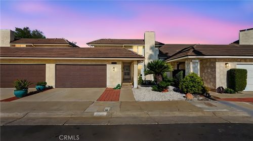 8237 Henshaw Cir, Buena Park, CA, 90621-1361 | Card Image