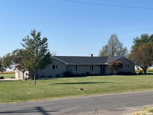 505 W Illinois St, Assumption, IL, 62510-1217 | Card Image