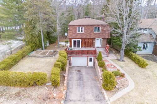 136 Frontenac Cres, Deep River, ON, K0J1P0 | Card Image