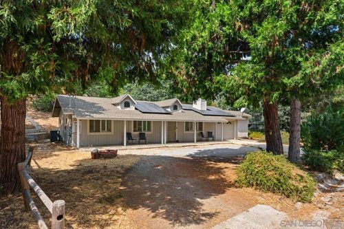 3004 Pine Crest Dr, Julian, CA, 92036-9679 | Card Image
