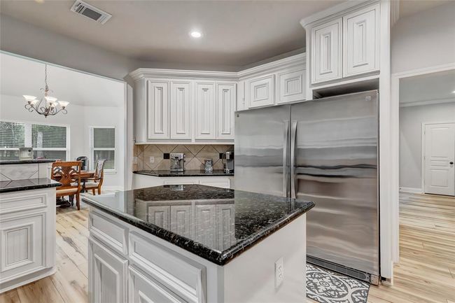 Oversized Kitchen with tons of cabinets and storage | Image 20