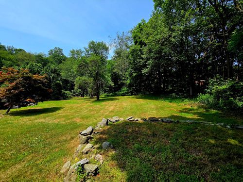 16 Ernest Ln, Mahopac, NY, 10541-2519 | Card Image