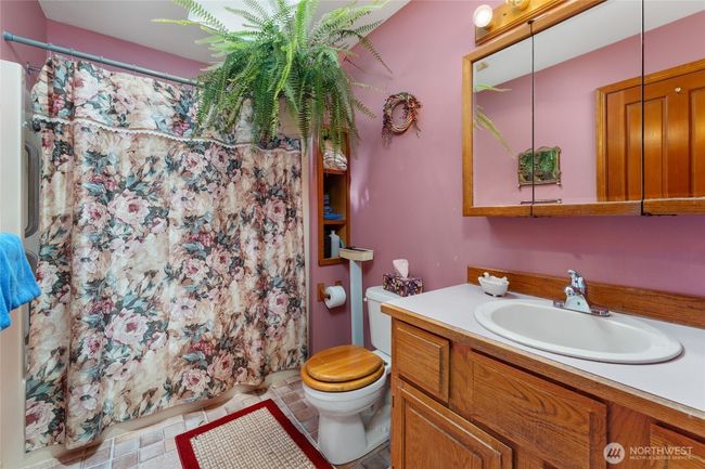 916 No See Um Rd, House other with 3 bedrooms, 3 bathrooms and 2 parking in Chelan WA | Image 18