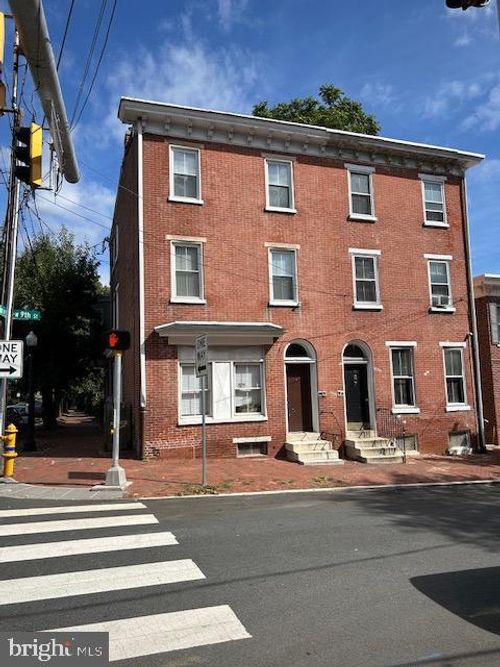 829 W 9th St, WILMINGTON, DE, 19801-1350 | Card Image