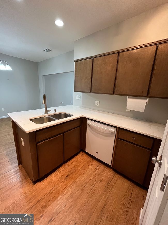 202 Royal Palms Ave, Home with 3 bedrooms, 2 bathrooms and null parking in Kingsland GA | Image 9