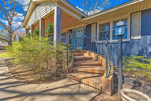 201 Greencrest Ln, Prattville, AL, 36067-1905 | Card Image