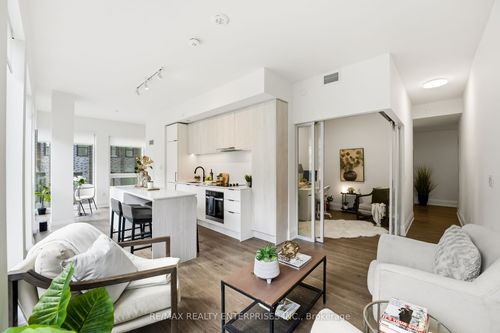 305-89 Church St, Toronto, ON, M5C0B7 | Card Image