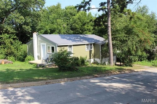 1303 Gardner St, Poplar Bluff, MO, 63901-4203 | Card Image