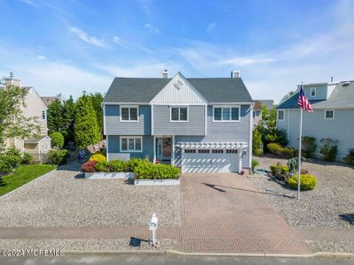 106 Glimmer Glass Circle, House other with 4 bedrooms, 2 bathrooms and null parking in Manasquan NJ | Image 2