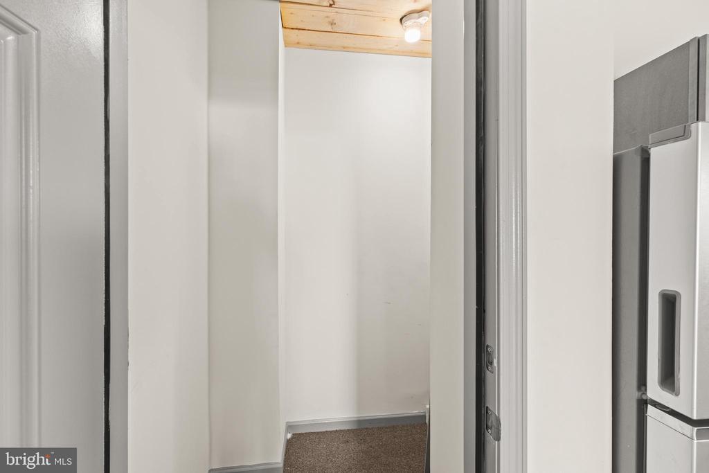 Residential Lease in LEBANON 5