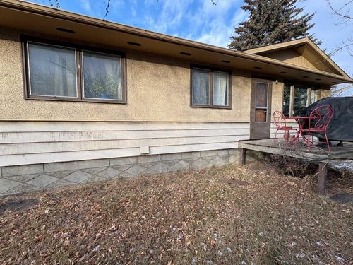 4415 52 St, Vermilion, AB, T9X1X9 | Card Image