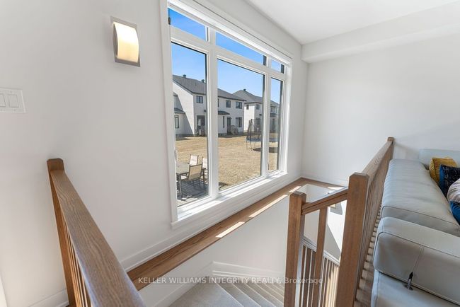 81 Heirloom St, House attached with 3 bedrooms, 3 bathrooms and 2 parking in Manotick ON | Image 23
