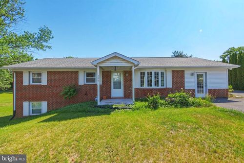 380 E Reservoir Rd, WOODSTOCK, VA, 22664-1512 | Card Image