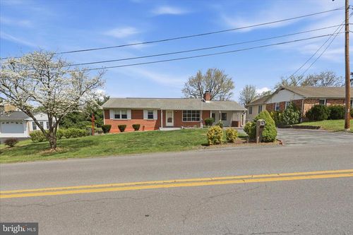 137 Meade Dr, WINCHESTER, VA, 22602-7419 | Card Image