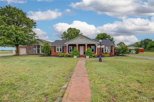 763 N Highway Cc, Bertrand, MO, 63823-8122 | Card Image