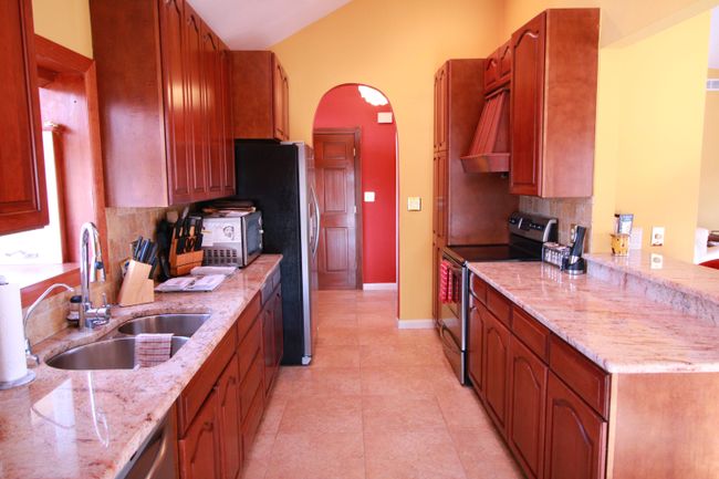 2668 Bay Dr, House other with 3 bedrooms, 3 bathrooms and null parking in West Bloomfield MI | Image 9