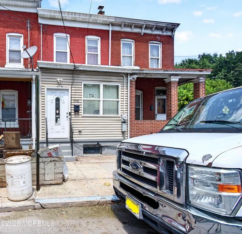 338 Hewitt St, Trenton, NJ, 08611-1126 | Card Image