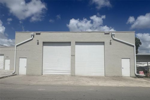 14040 Nw 19th Ave, Opa Locka, FL, 33054-4112 | Card Image