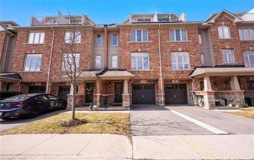19-5988 Turney Dr, Mississauga, ON, L5M0S5 | Card Image
