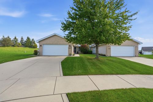 1233 W 82nd Ln, Merrillville, IN, 46410-5857 | Card Image