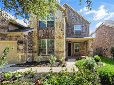 27619 Dalton Bluff Court, House other with 4 bedrooms, 3 bathrooms and null parking in Katy TX | Image 3