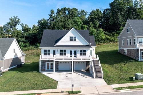 43 Mcilwee Ln, STAUNTON, VA, 24401-5791 | Card Image