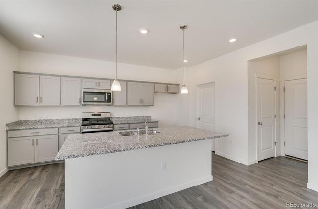 15969 Syracuse St, House other with 4 bedrooms, 3 bathrooms and 3 parking in Thornton CO | Image 15