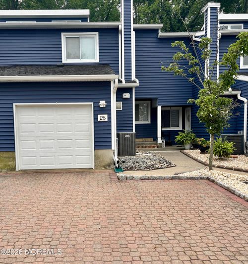 28 Spring Ct, Tinton Falls, NJ, 07724-3280 | Card Image