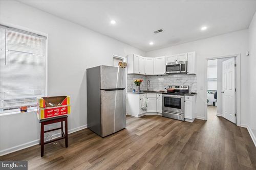 5643 Market St, PHILADELPHIA, PA, 19139-3212 | Card Image