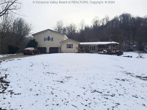 426 Silas Drive, Charleston, WV, 25312 | Card Image