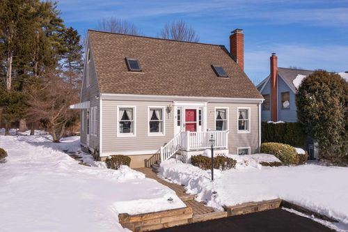 8 Jeremiah Lane, York, ME, 03909 | Card Image