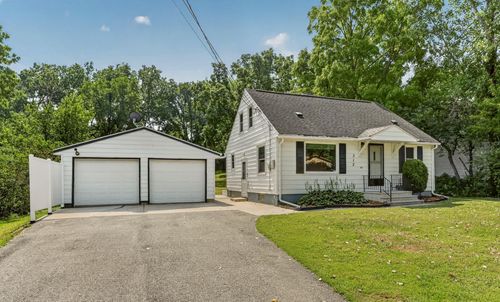 312 21st St Sw, Rochester, MN, 55902-2201 | Card Image