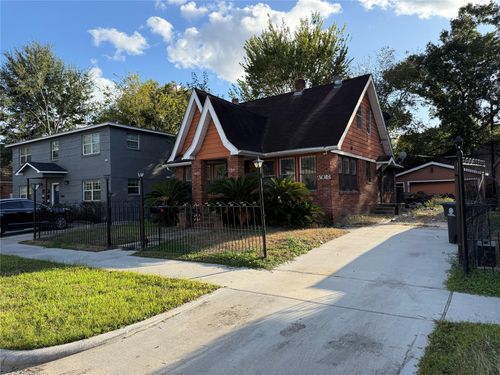 3018 Wentworth St, Houston, TX, 77004-6136 | Card Image
