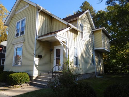 17 Blackhawk St, Aurora, IL, 60506-3927 | Card Image