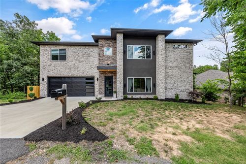 3 Reba Ln, Bella Vista, AR, 72715-6703 | Card Image