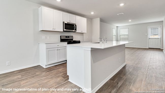 1136 Andean Emerald, House other with 5 bedrooms, 3 bathrooms and null parking in San Antonio TX | Image 12