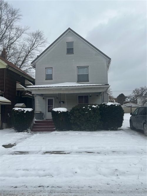 841 Cedar Ave, Sharon, PA, 16146-2523 | Card Image