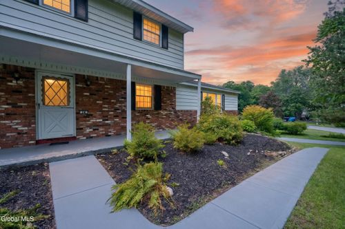 14 Rolling Brook Dr, Clifton Park, NY, 12065-2218 | Card Image