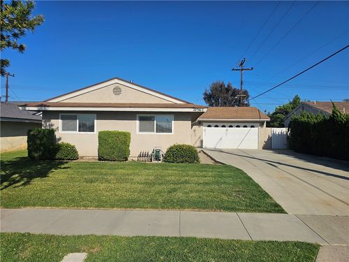10362 Longden St, Cypress, CA, 90630-4413 | Card Image