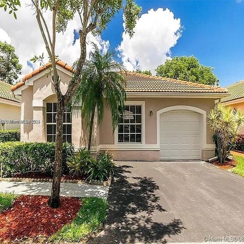 922 Opal Ter, Weston, FL, 33326-3905 | Card Image