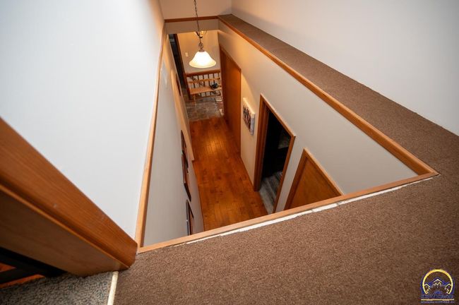 8231 Mike O Vince Rd, House other with 5 bedrooms, 4 bathrooms and null parking in Ozawkie KS | Image 30