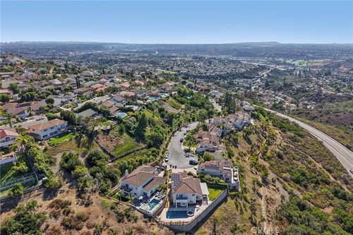6372 Camino Largo, San Diego, CA, 92120-3117 | Card Image