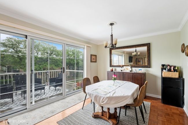 APT-217B - 128 Carriage Way Dr, Condo with 3 bedrooms, 2 bathrooms and 2 parking in Burr Ridge IL | Image 9