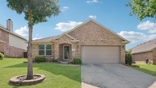 113 Ellicott Dr, Roanoke, TX, 76262-7216 | Card Image