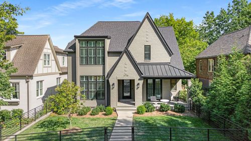 2710 Brightwood Ave, Nashville, TN, 37212-5819 | Card Image