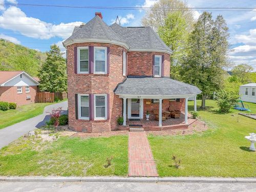 317 Fairfax Ave, Richlands, VA, 24641-2205 | Card Image