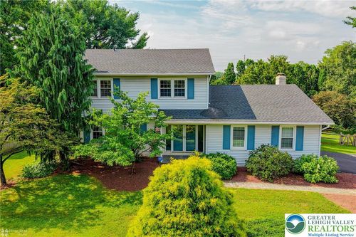 6016 Fairway Ln, ALLENTOWN, PA, 18106-9610 | Card Image