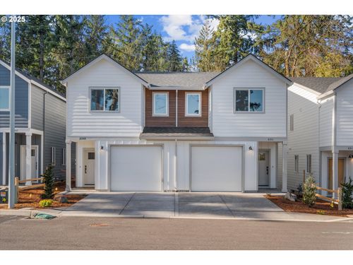 6309 Se Chloe Rose Way, Milwaukie, OR, 97267-6063 | Card Image